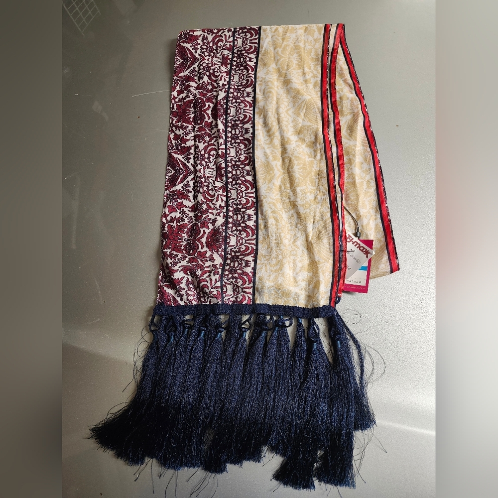 Vince Camuto Cream and Red Paisley Scarf/Wrap